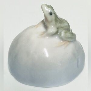 Vintage Royal Copenhagen ‘Frog on Rock’ Danish Denmark 🇩🇰 Porcelain